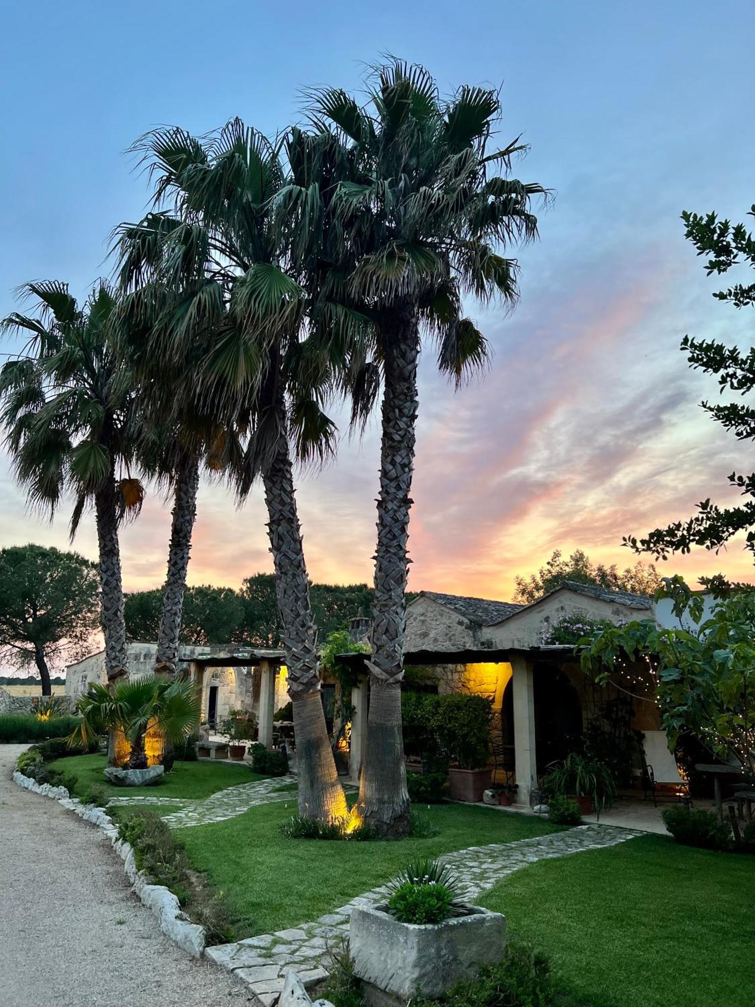 Masseria Casina Montana Корильяно-д'Отранто Экстерьер фото